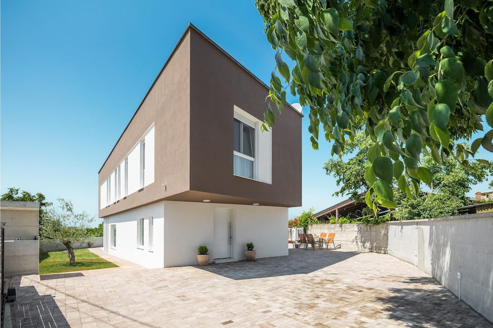 Photo of Outdoor in Galizana