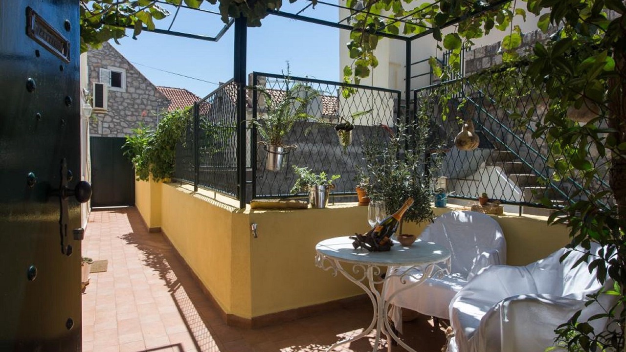 Photo of Outdoor in Gruz
