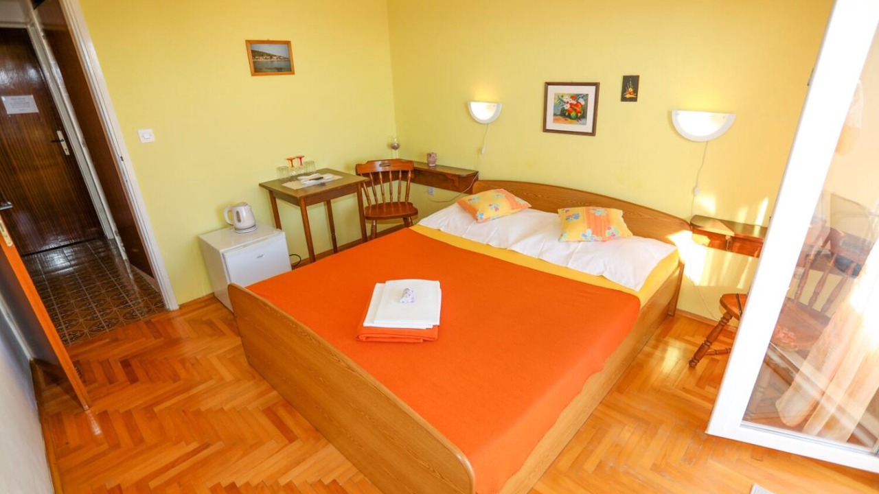 Photo of Others in Milna
