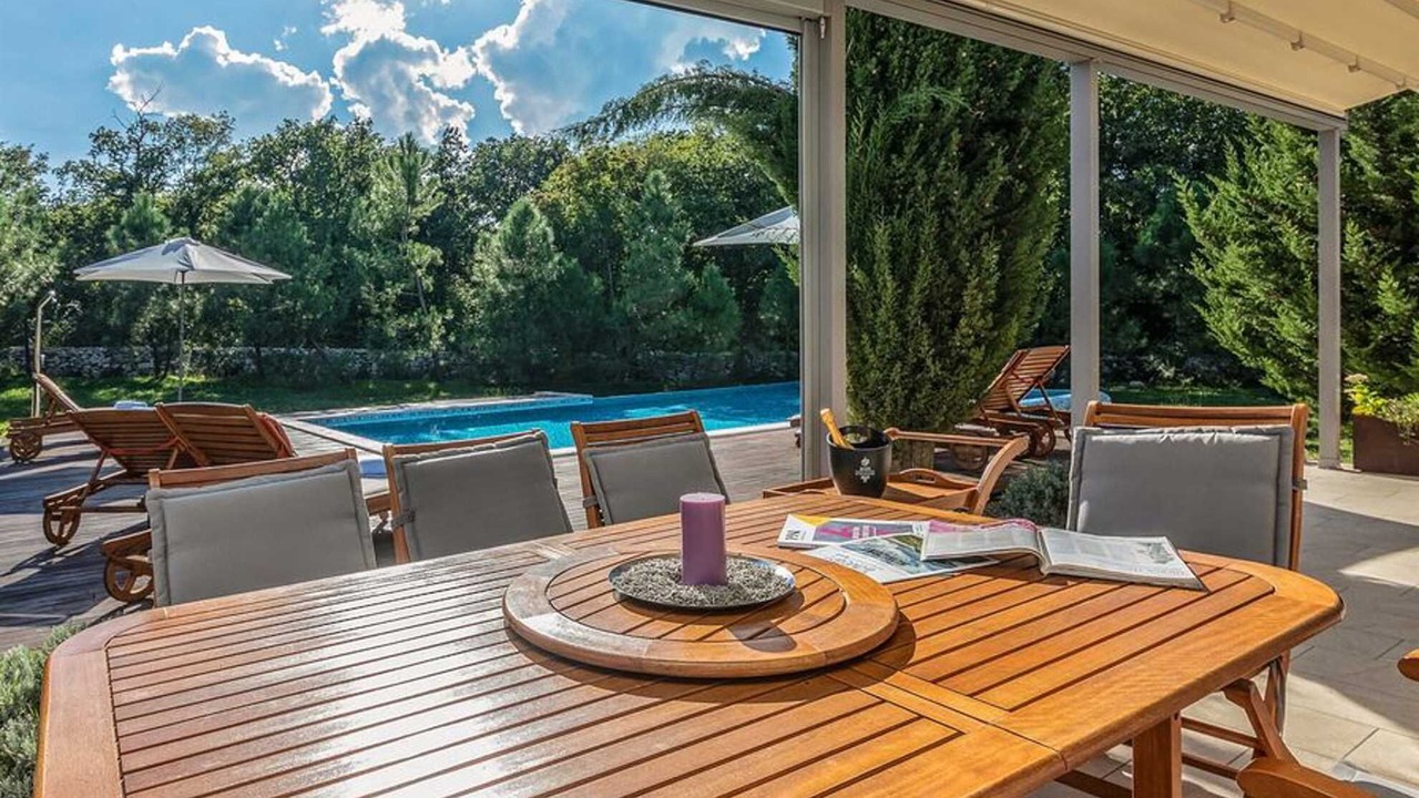 Photo of Outdoor in Rogocana