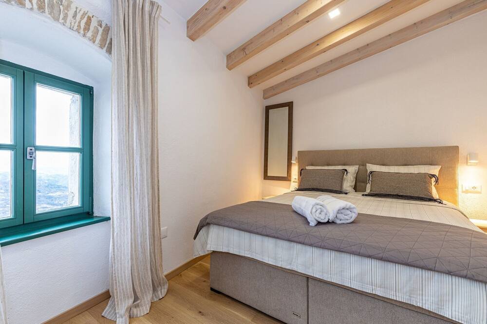 Photo of Others in Pican