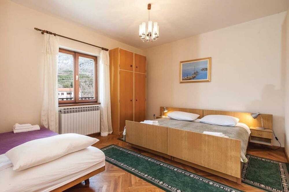 Photo of Bedroom in Srinjine