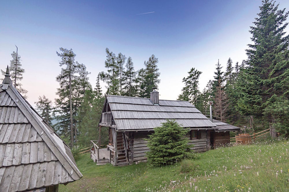 Photo of Outdoor in Luce
