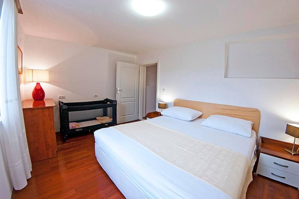 Photo of Bedroom in Plat