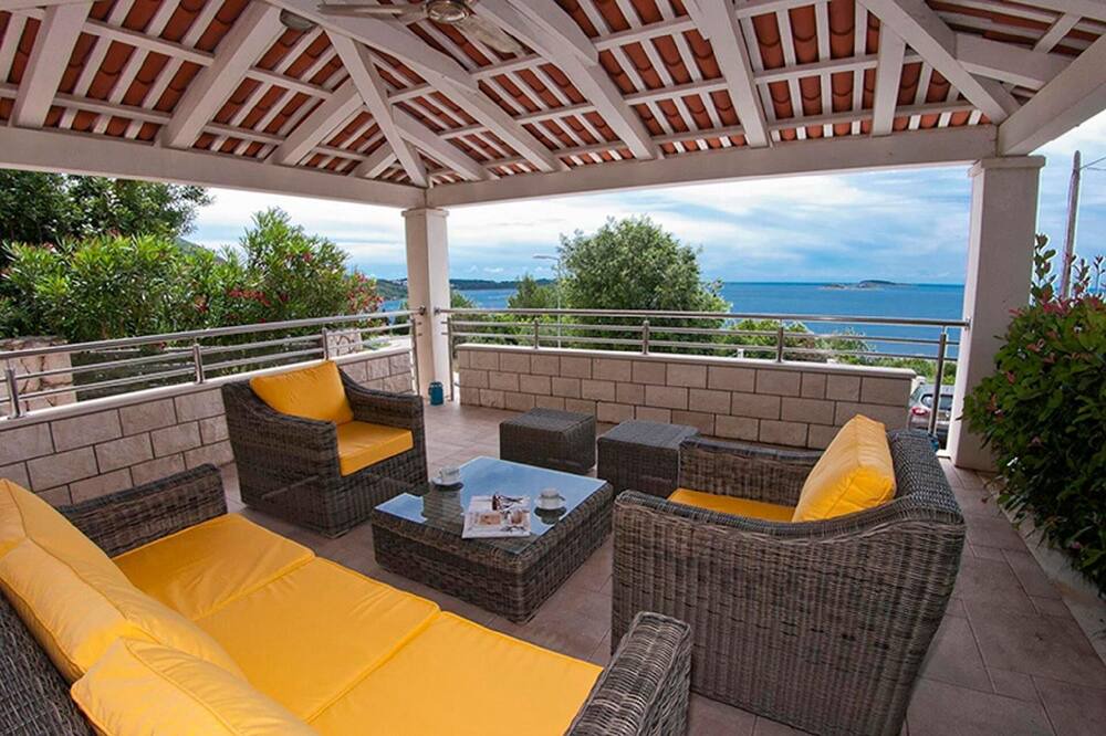 Photo of Patio Balcony in Plat