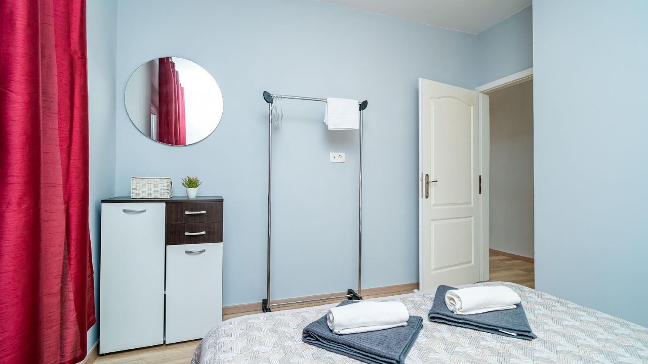 Photo of Others in Gruz