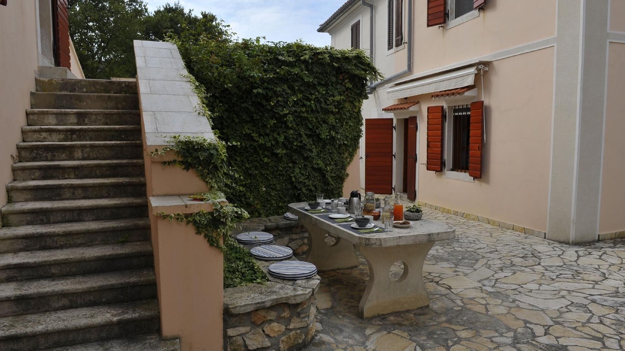 Photo of Outdoor in Dragove