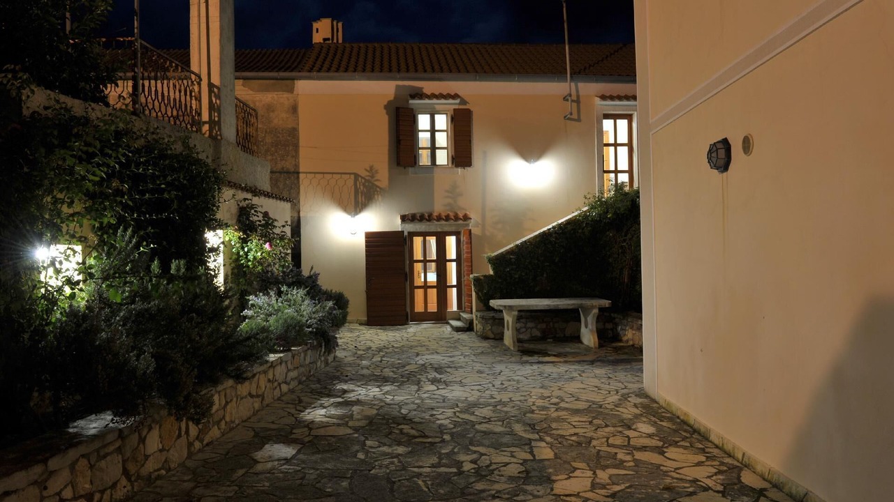 Photo of Outdoor in Dragove
