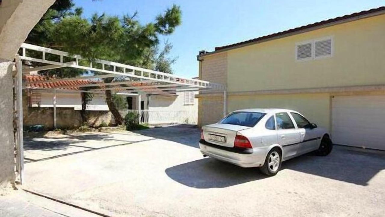 Photo of Outdoor in Bili brig