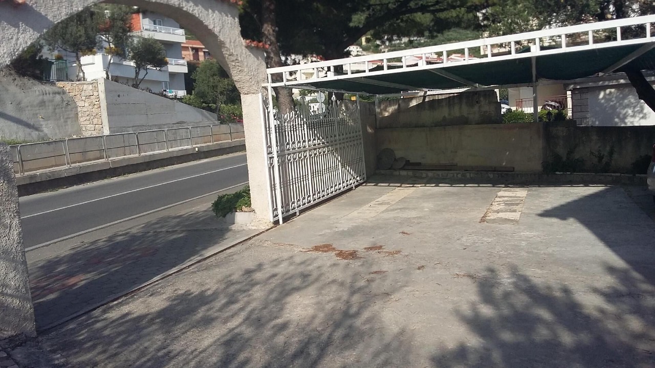 Photo of Outdoor in Bili brig