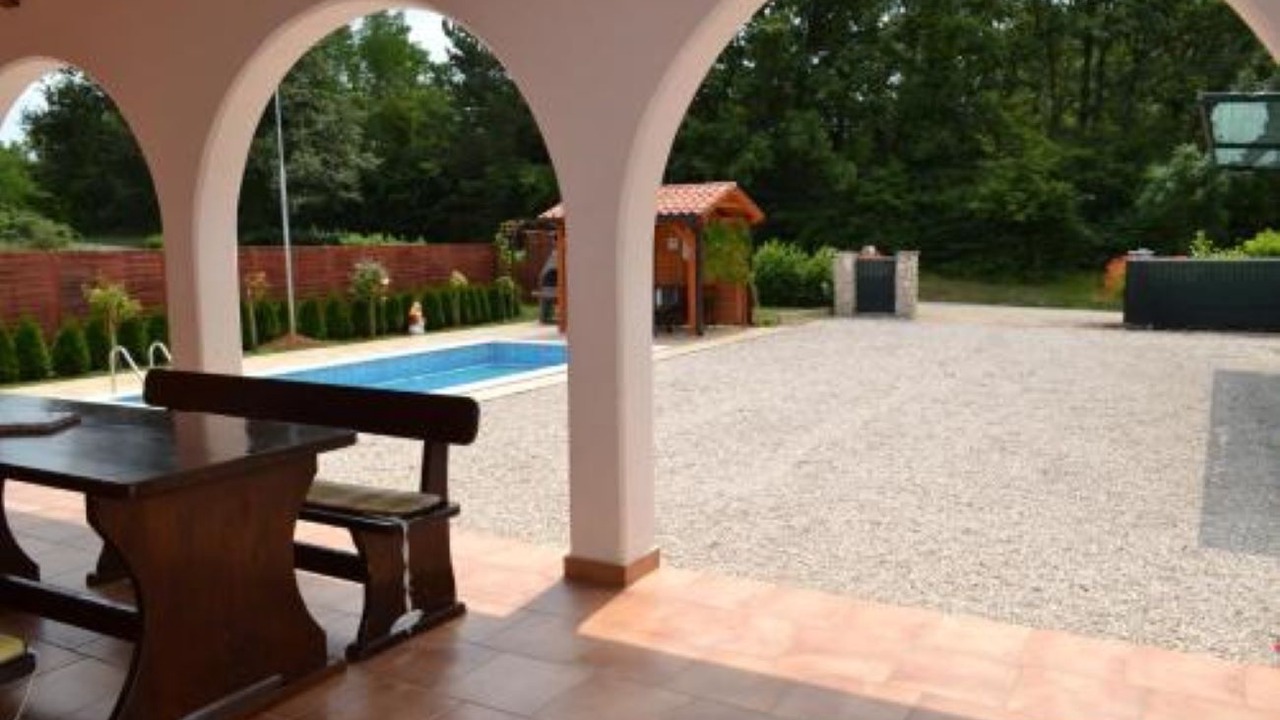 Photo of Patio Balcony in Snasici