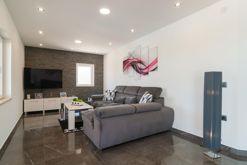 Photo of Bedroom in Povlja