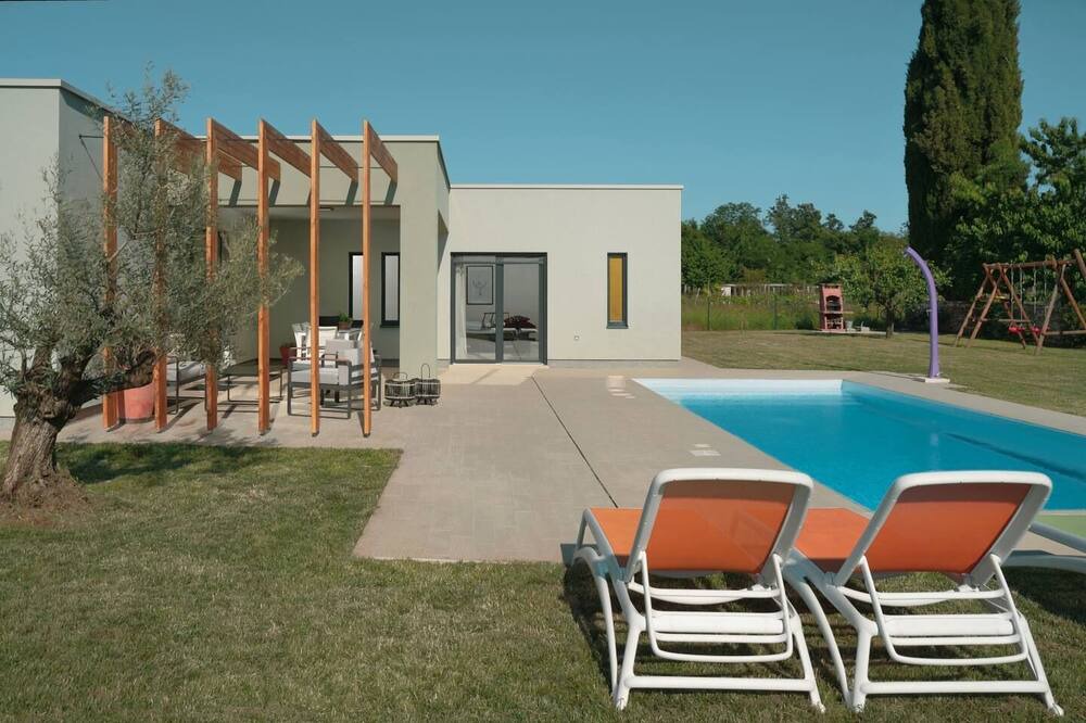 Photo of Outdoor in Prkacini