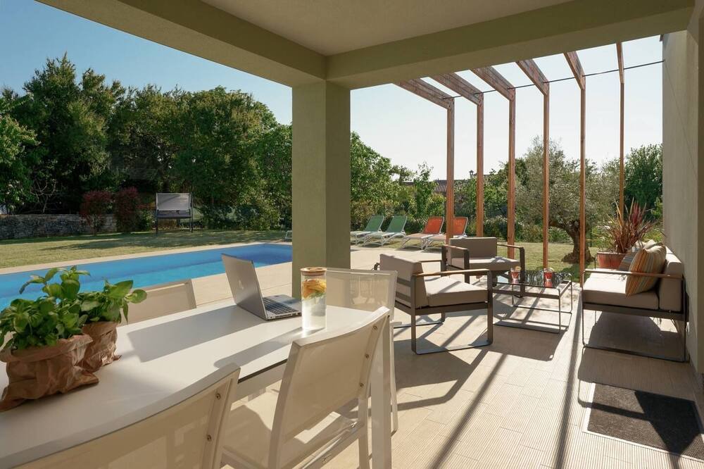 Photo of Patio Balcony in Prkacini