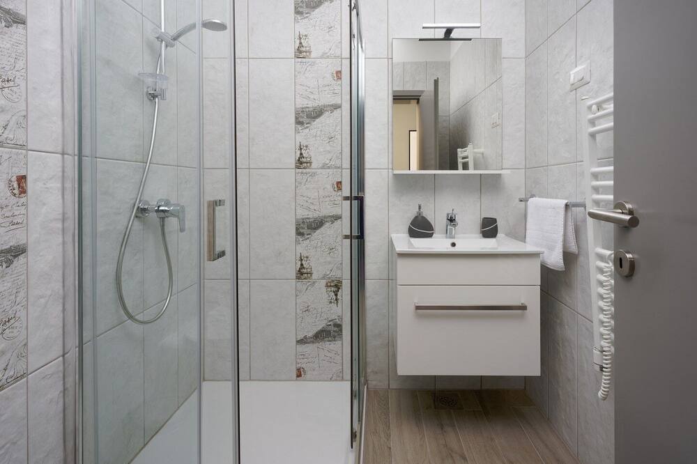 Photo of Bathroom in Prkacini
