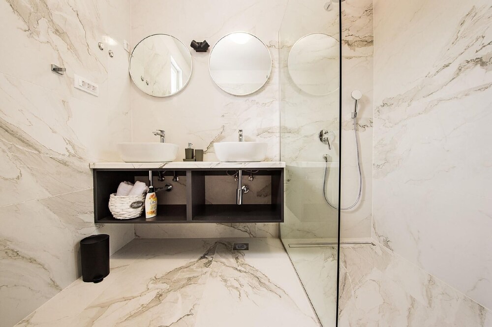 Photo of Bathroom in Vrsine