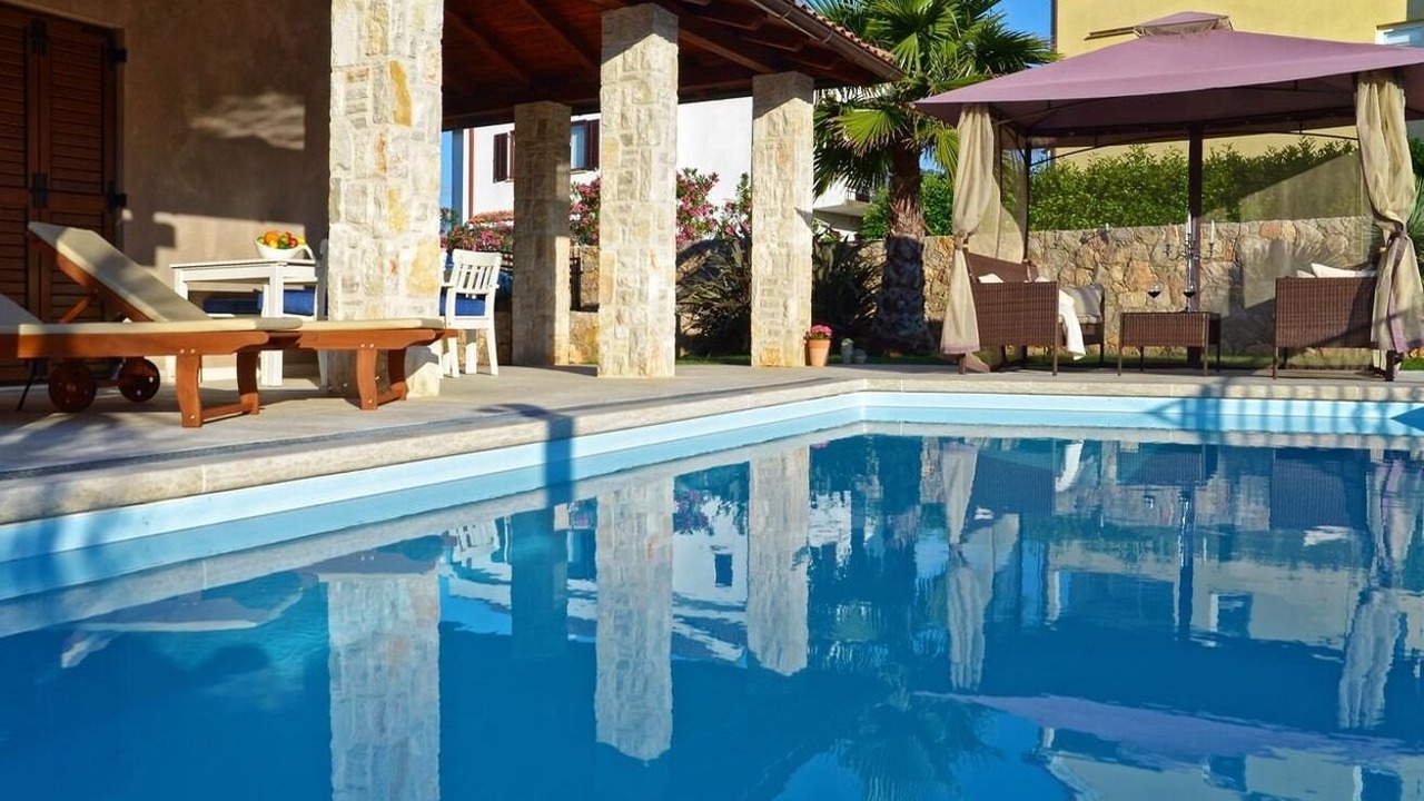 Photo of Outdoor in Porat
