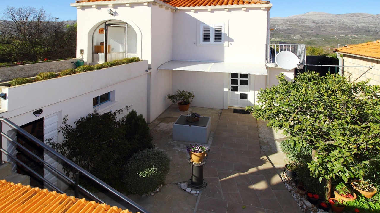 Photo of Patio Balcony in Cilipi