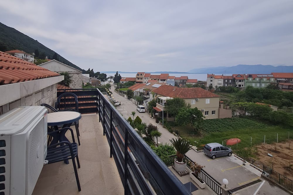 Photo of Patio Balcony in Trpanj