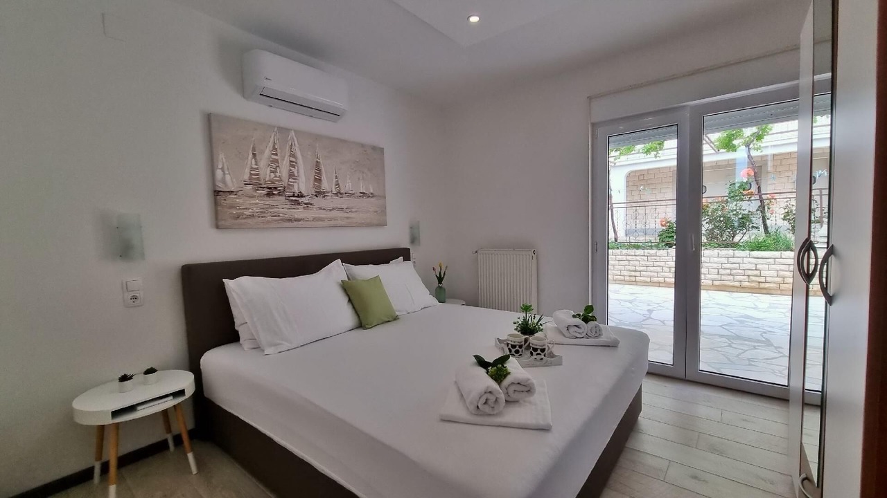 Photo of Bedroom in Duce