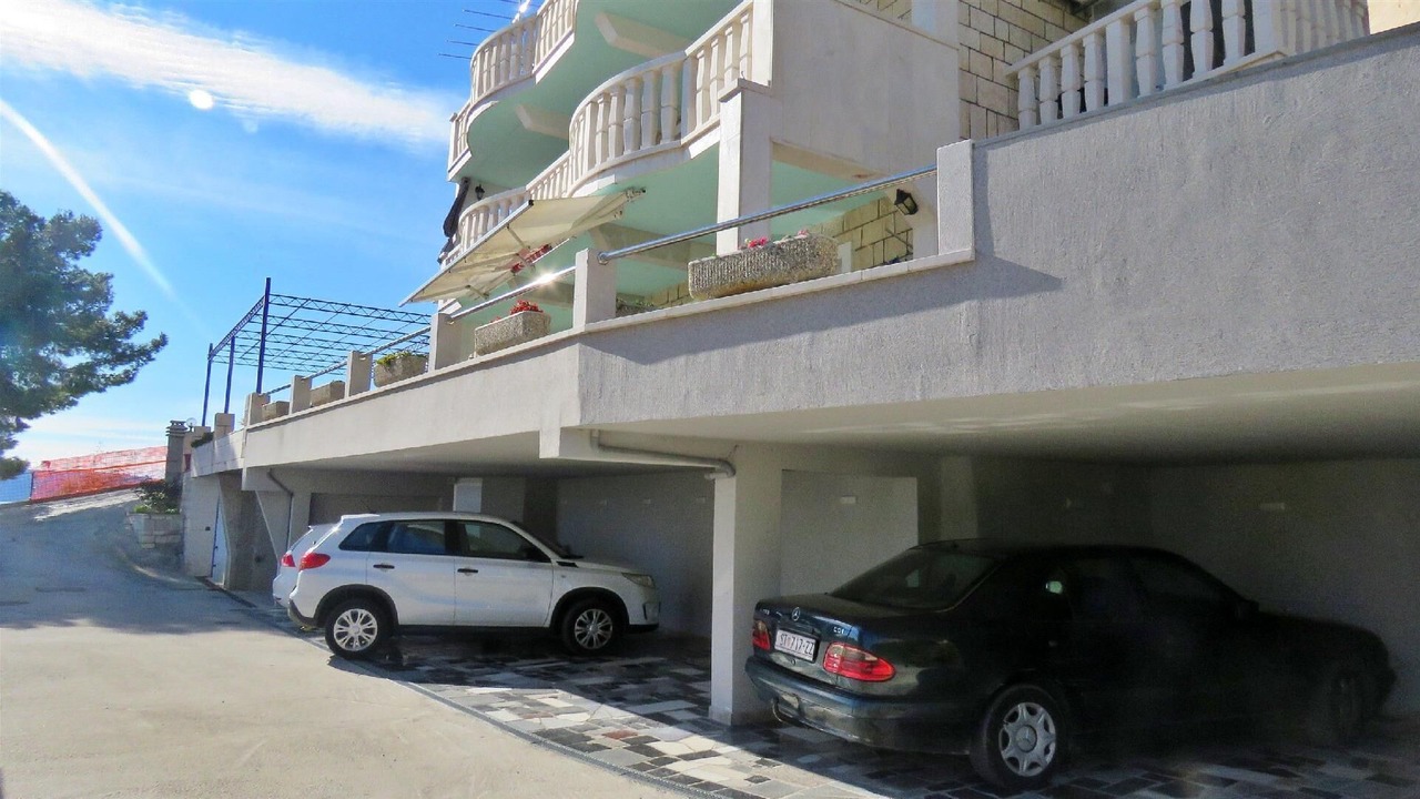 Photo of Outdoor in Duce