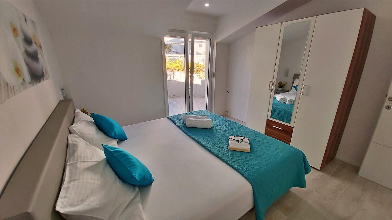 Photo of Bedroom in Duce