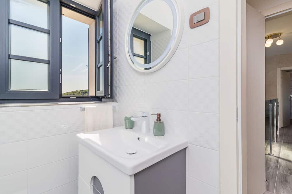 Photo of Bathroom in Kircija