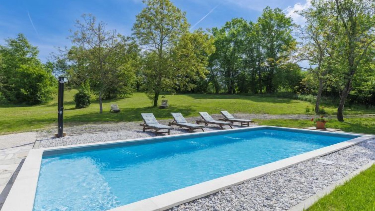 Photo of Outdoor in Pazin