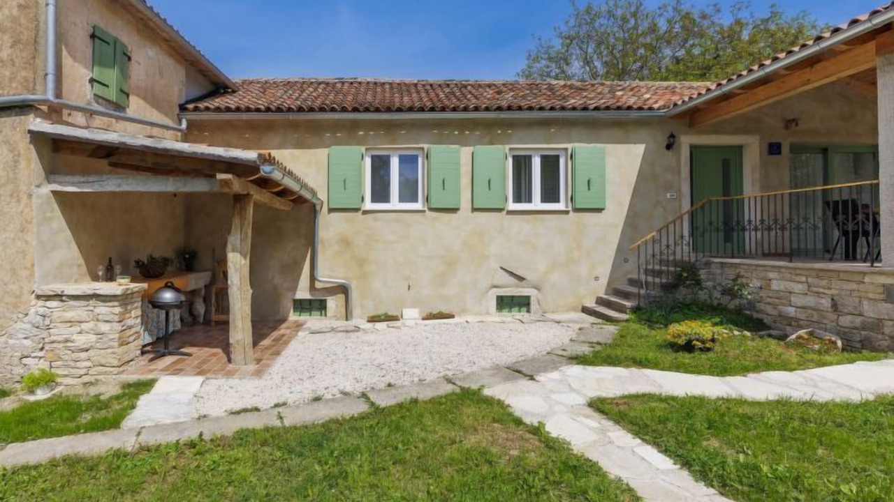 Photo of Outdoor in Pazin
