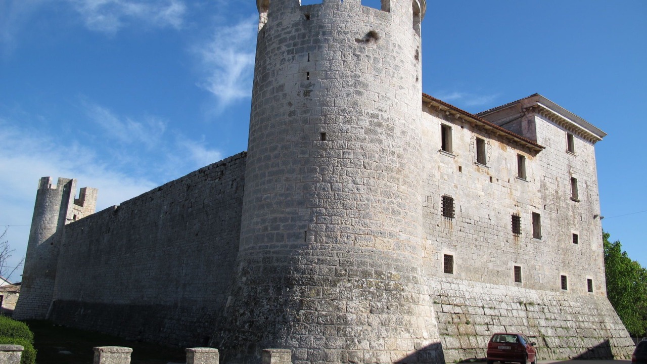 Photo of Outdoor in Pazin