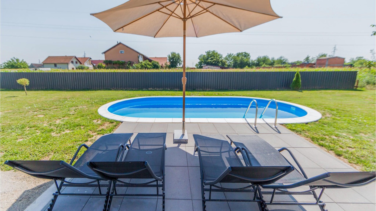 Photo of Outdoor in Dakovo