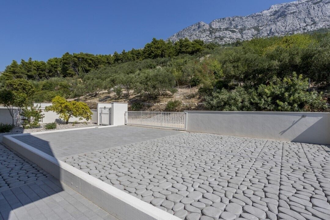 Photo of Outdoor in Brela