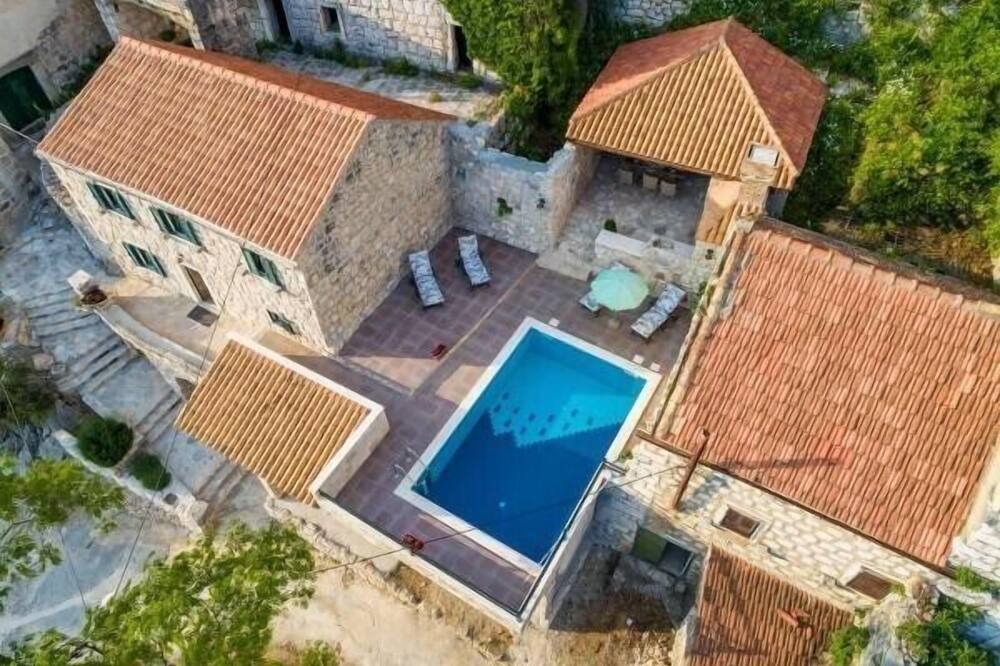 Photo of Outdoor in Mihanici