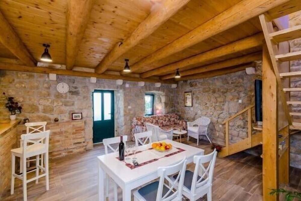 Photo of Livingroom in Mihanici