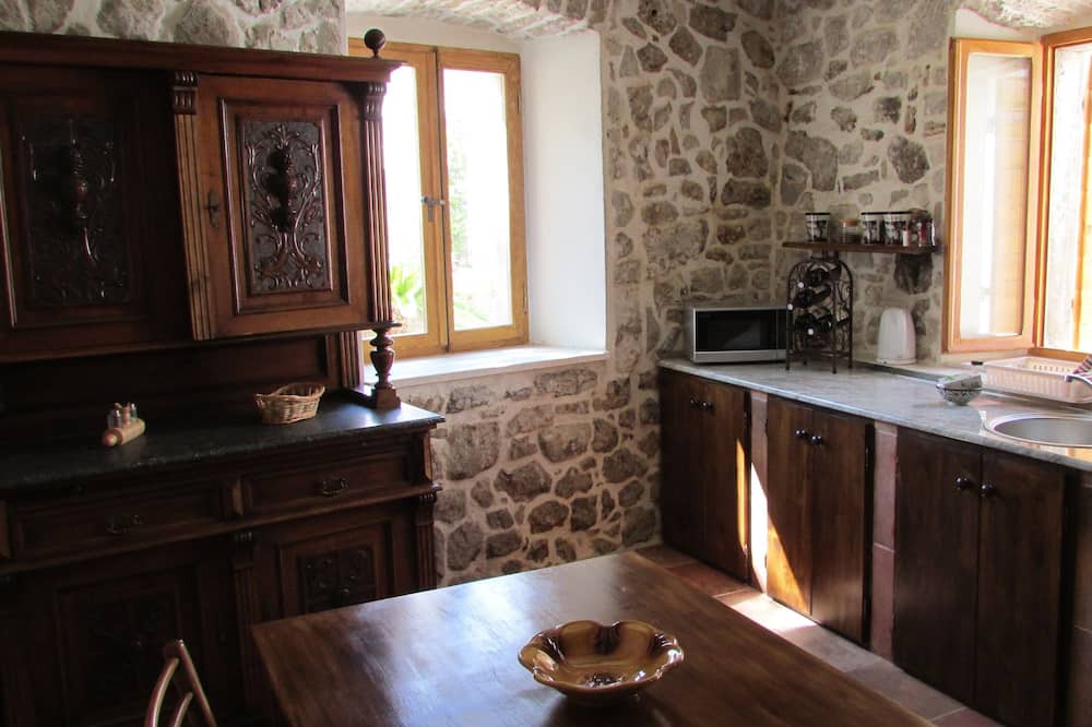 Photo of Kitchen in Donja Banda