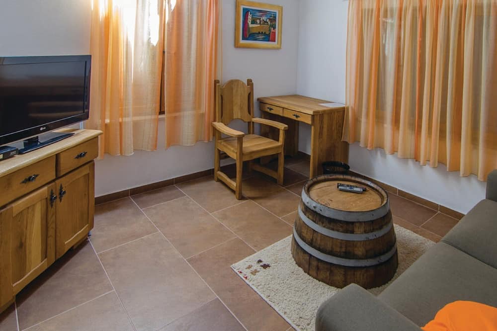 Photo of Livingroom in Donja Banda