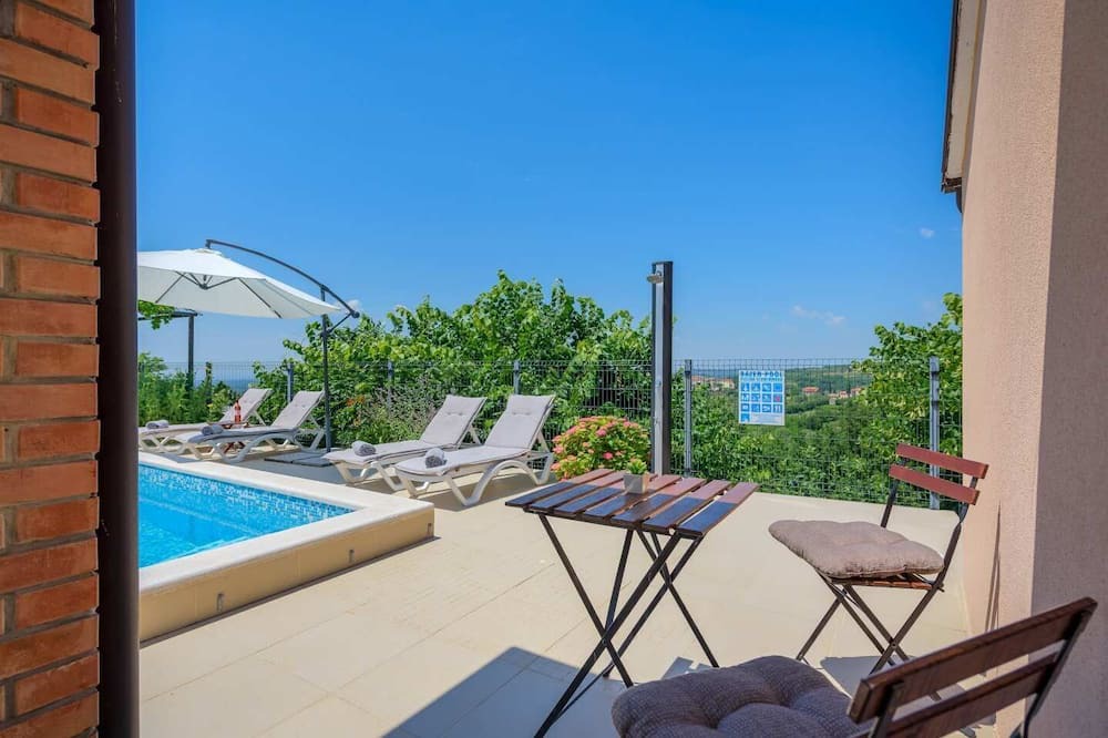 Photo of Patio Balcony in Momjan