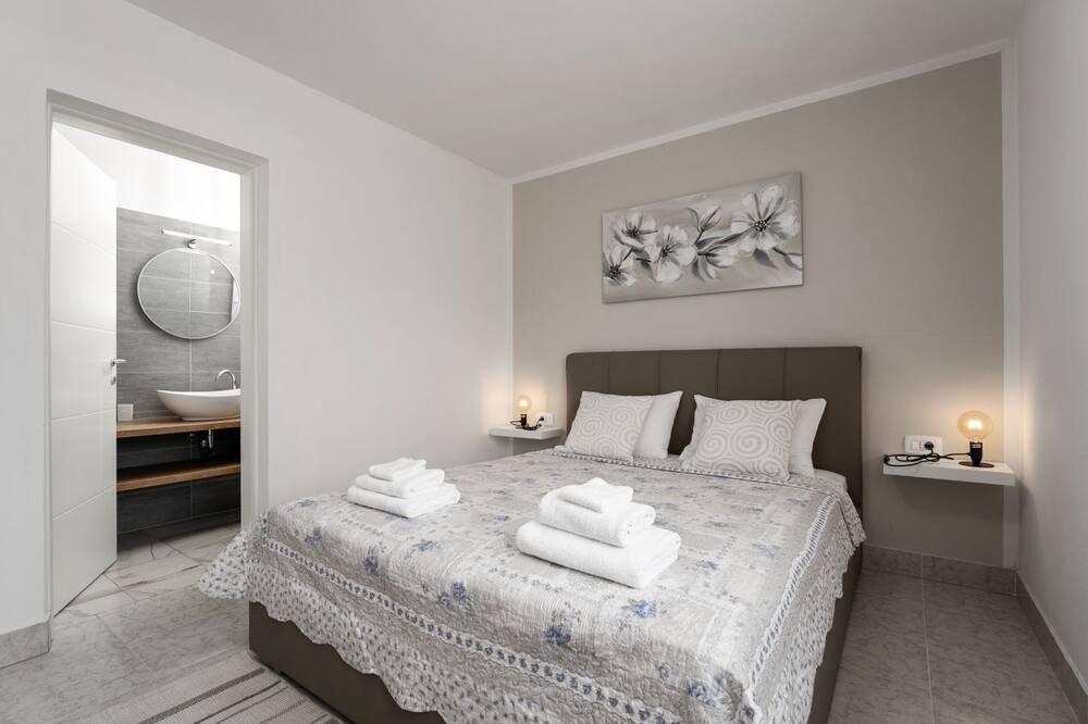 Photo of Bedroom in Brgod