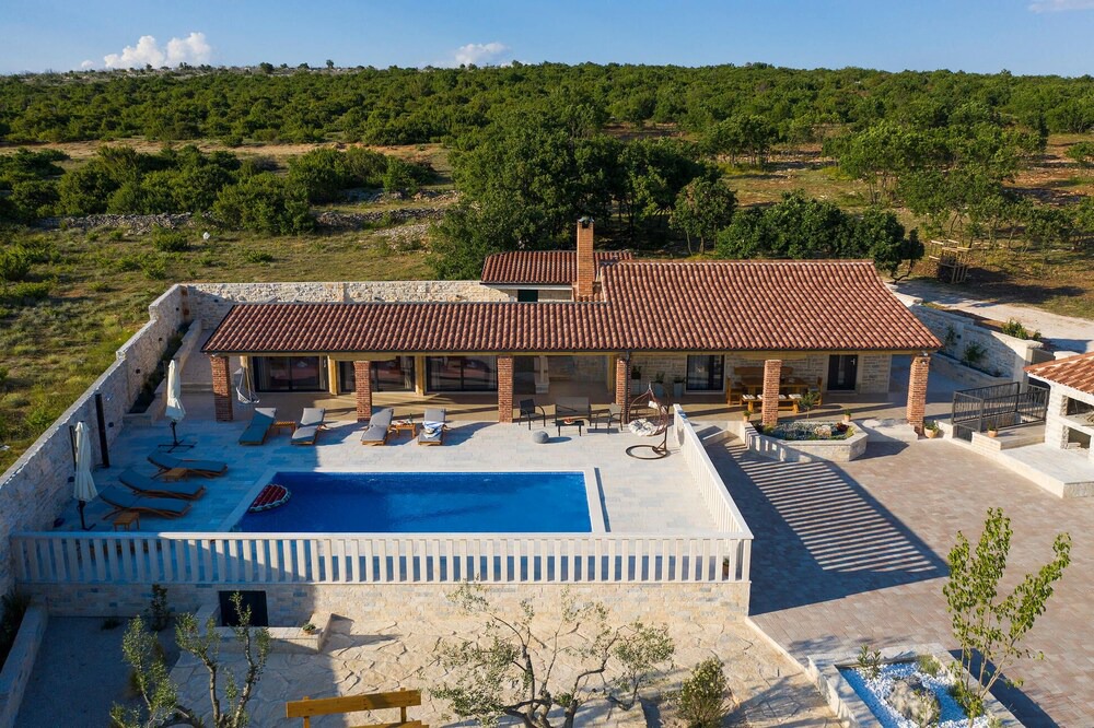 Photo of Outdoor in Lisicici