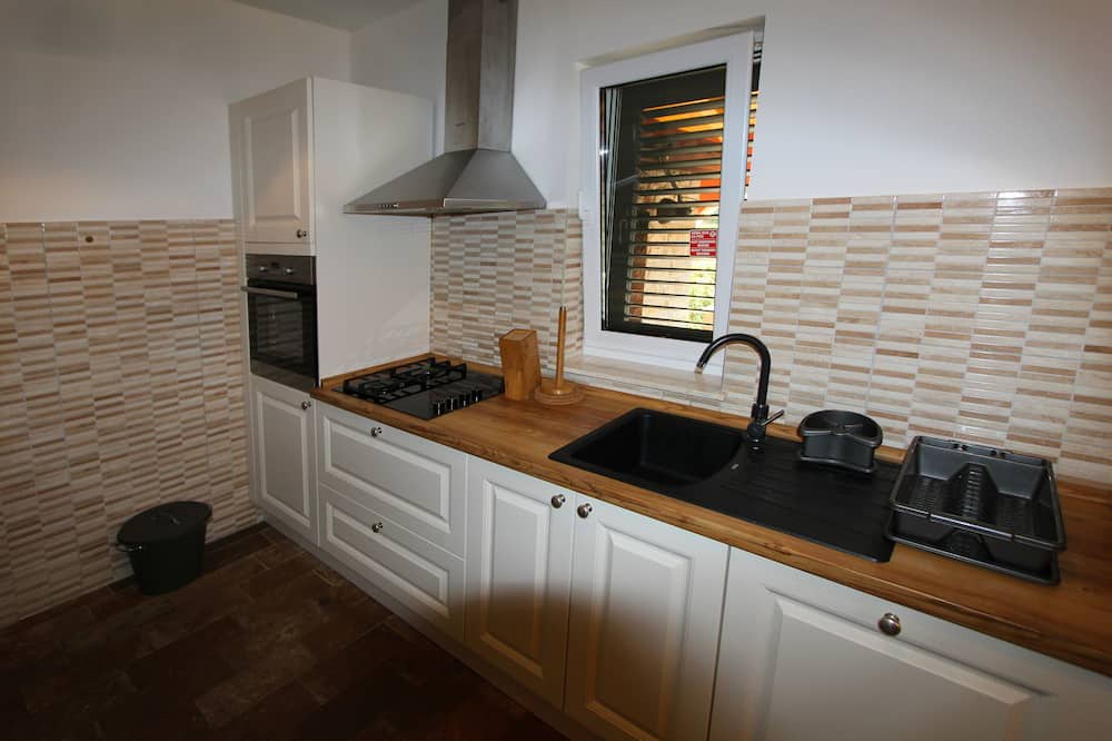Photo of Kitchen in Prapatnica