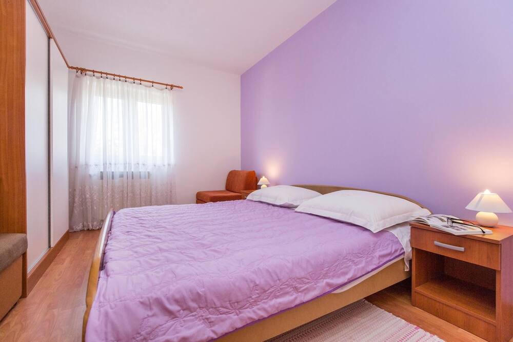 Photo of Bedroom in Topid