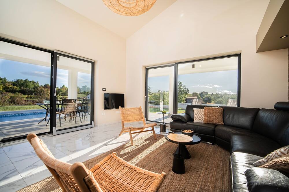 Photo of Livingroom in Topid
