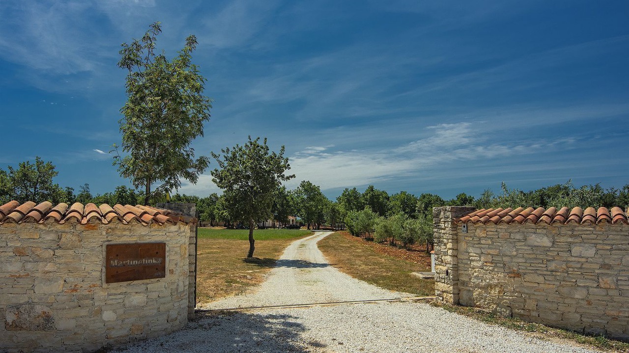 Photo of Outdoor in Divsici