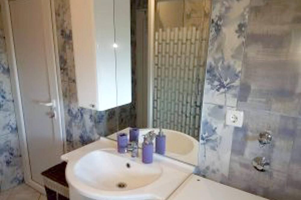 Photo of Bathroom in Belisce