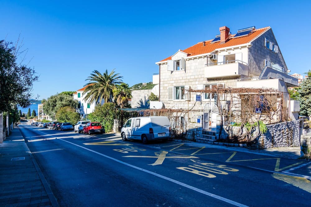 Photo of Outdoor in Lapad