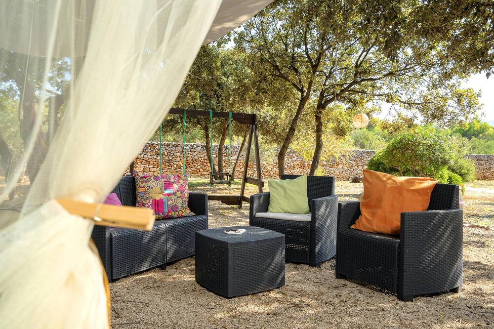 Photo of Outdoor in Cove Basina (Jelsa)