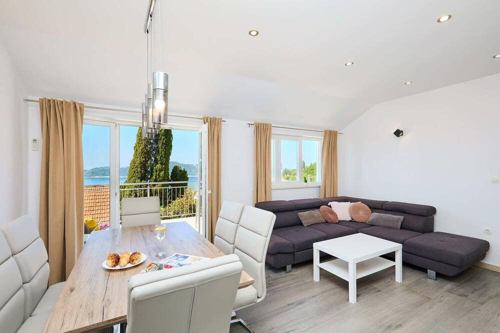 Photo of Livingroom in Trsteno