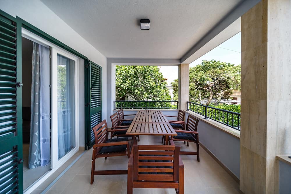 Photo of Patio Balcony in Porat