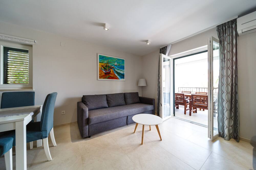 Photo of Livingroom in Porat