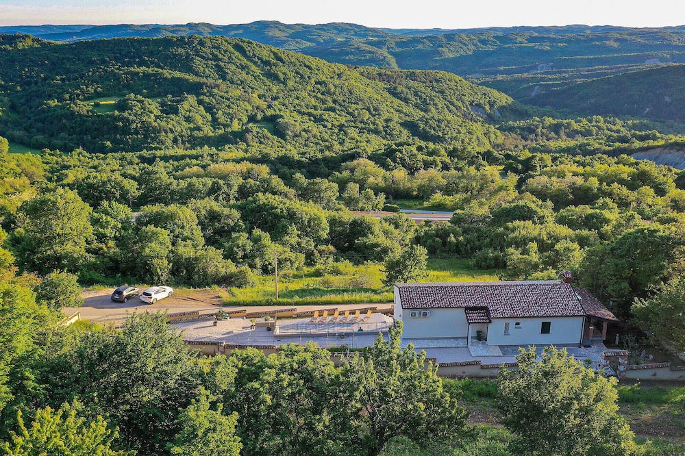 Photo of Outdoor in Lupoglav